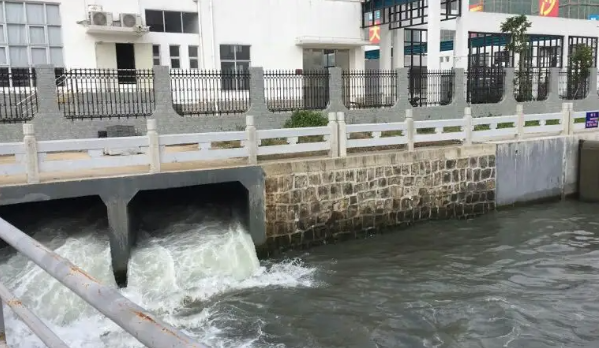 智慧排水监测平台需要集成哪些核心功能？